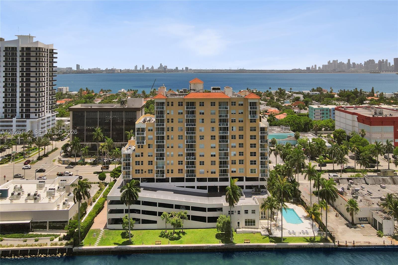 BAYVIEW CONDO AT NORTH BA - Residential