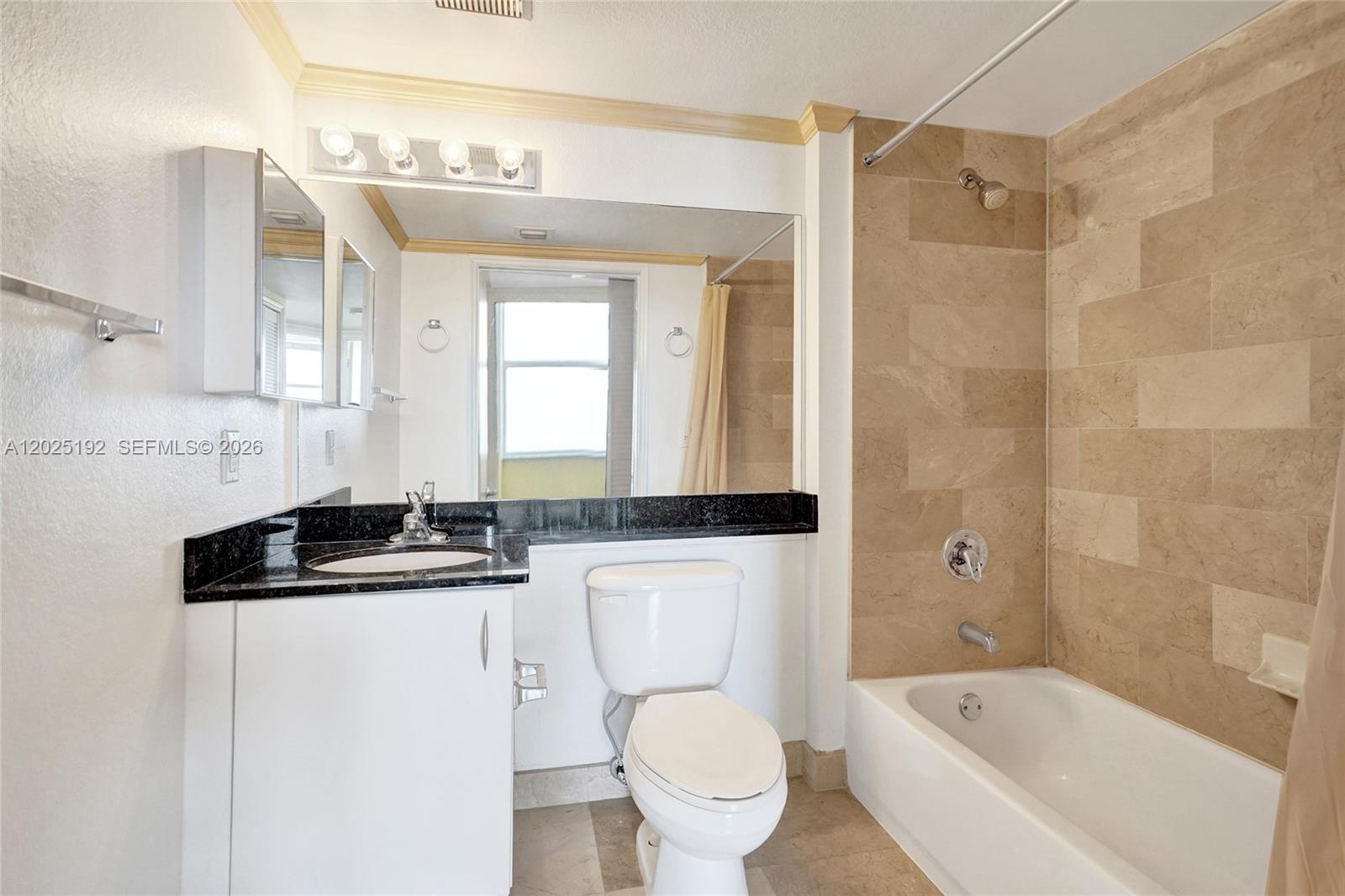 BAYVIEW CONDO AT NORTH BA - Residential