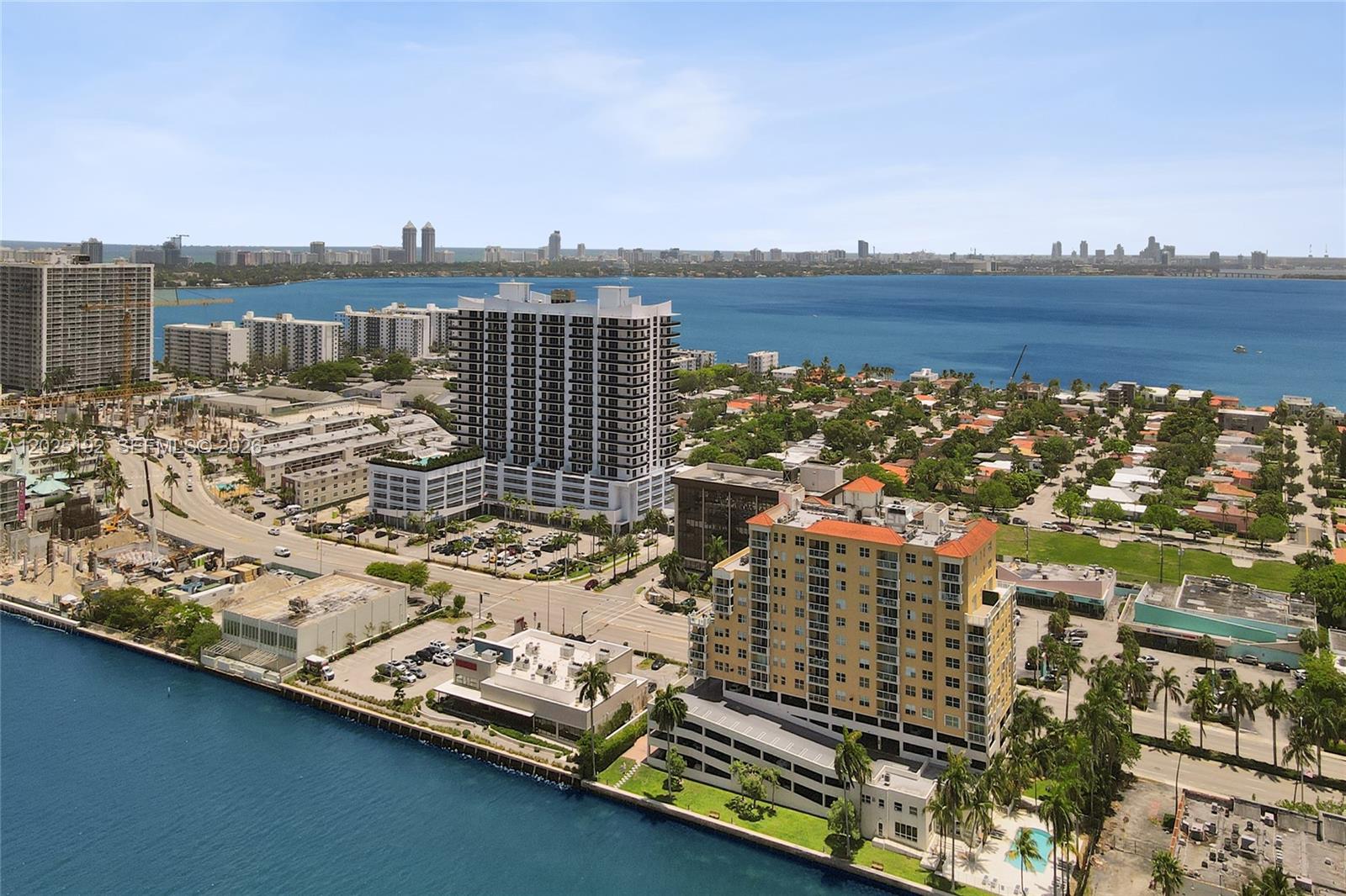 BAYVIEW CONDO AT NORTH BA - Residential