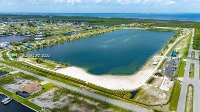 CAPE CORAL - Land