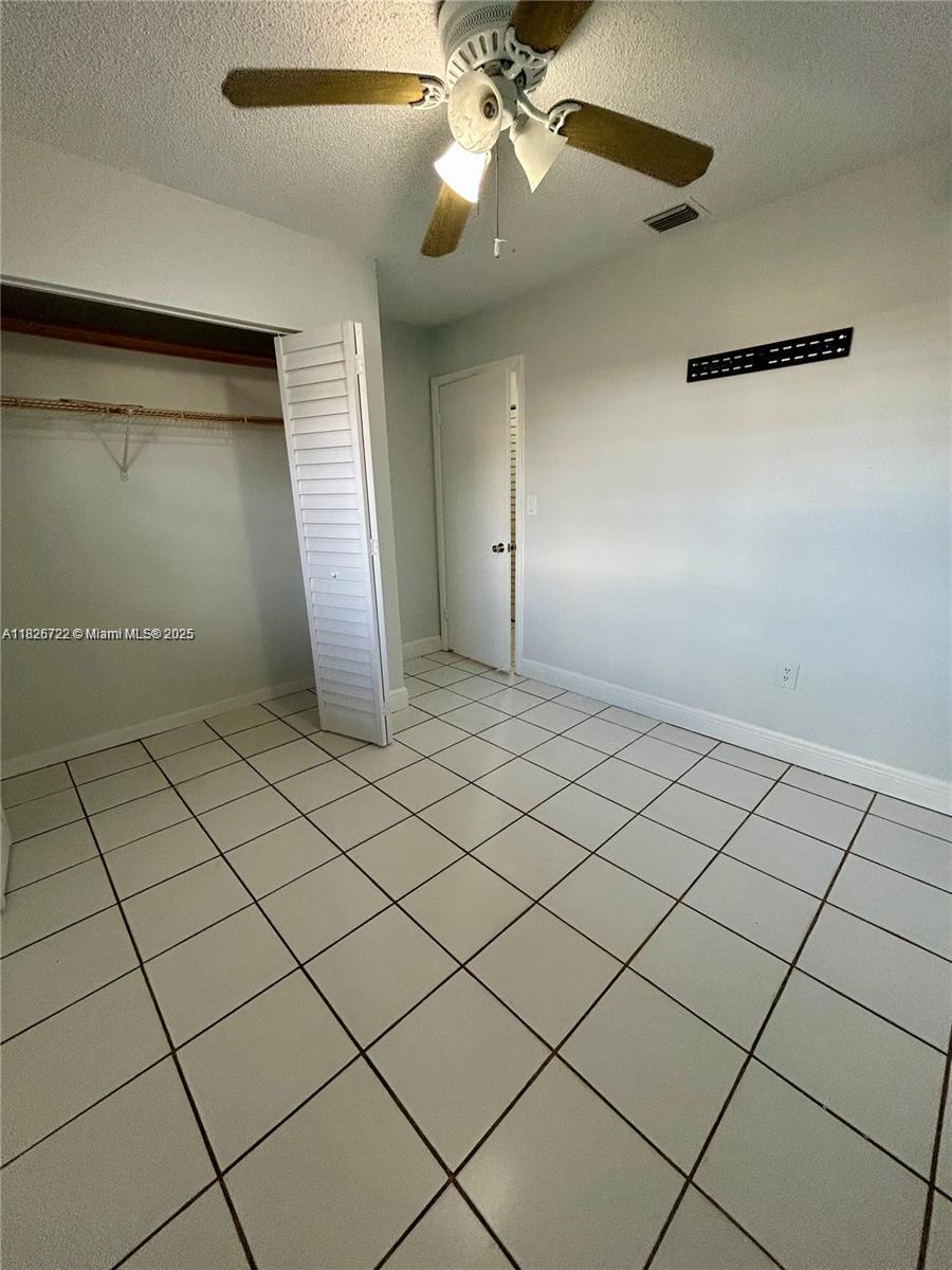 LAKES OF ACADIA UNIT 3 TH - Residential Lease