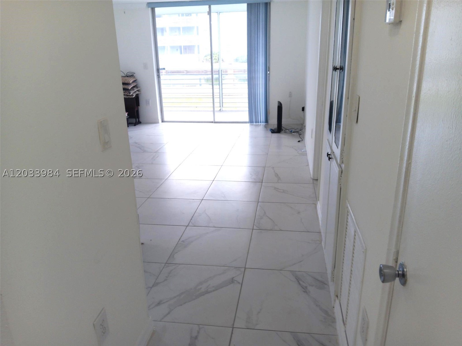 EDEN ISLES CONDO PART 1 - Residential Lease