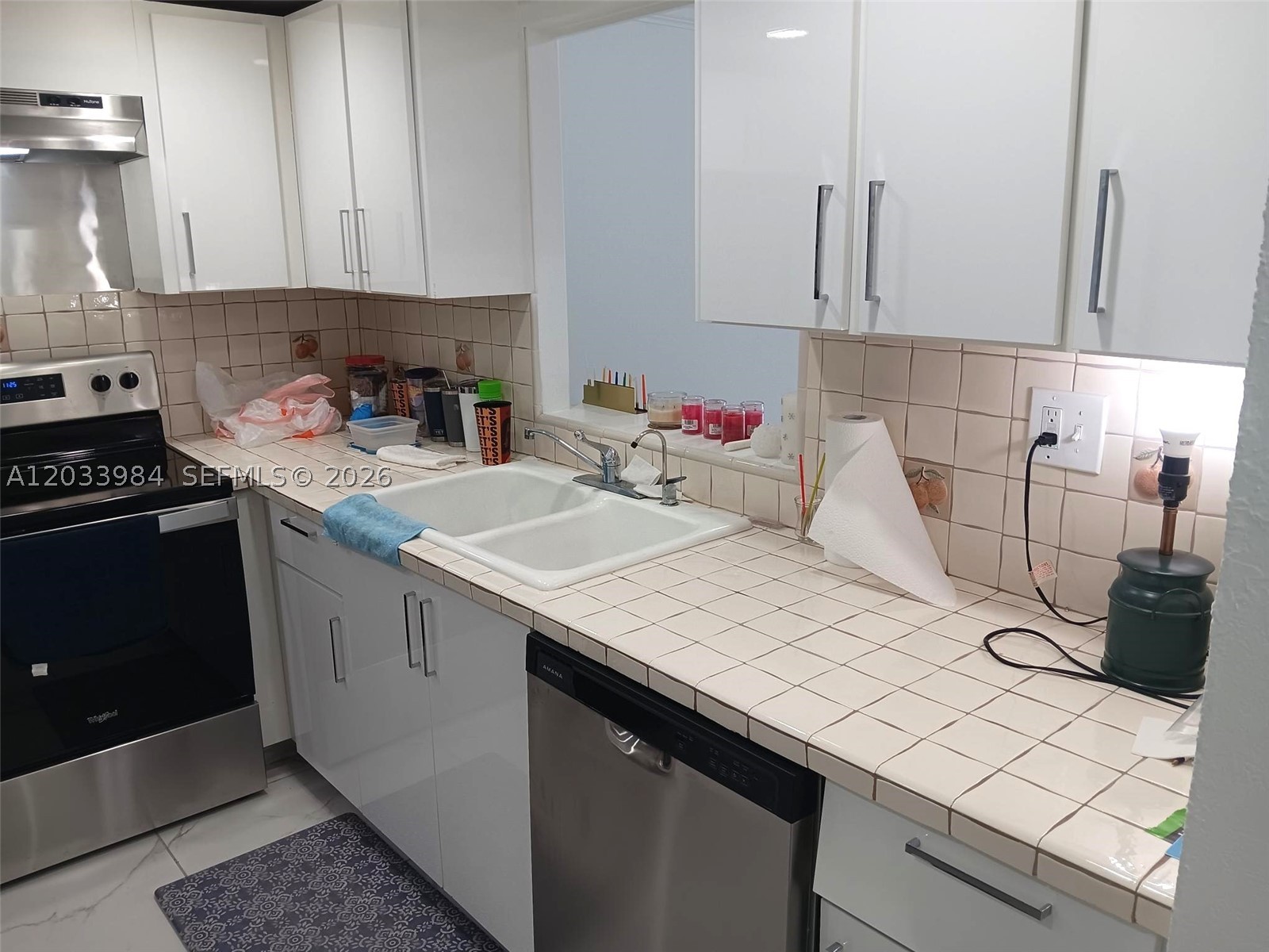 EDEN ISLES CONDO PART 1 - Residential Lease