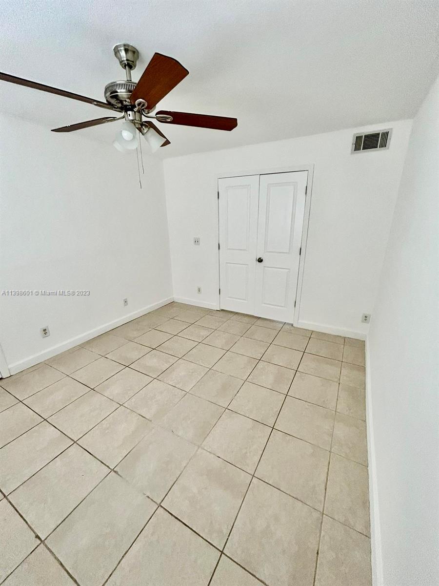 PRESERVE AT AVERY LAKES - Residential Lease