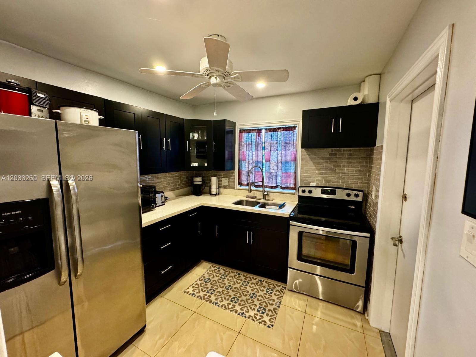 BEVERLY HILLS CONDO NUMBE - Residential