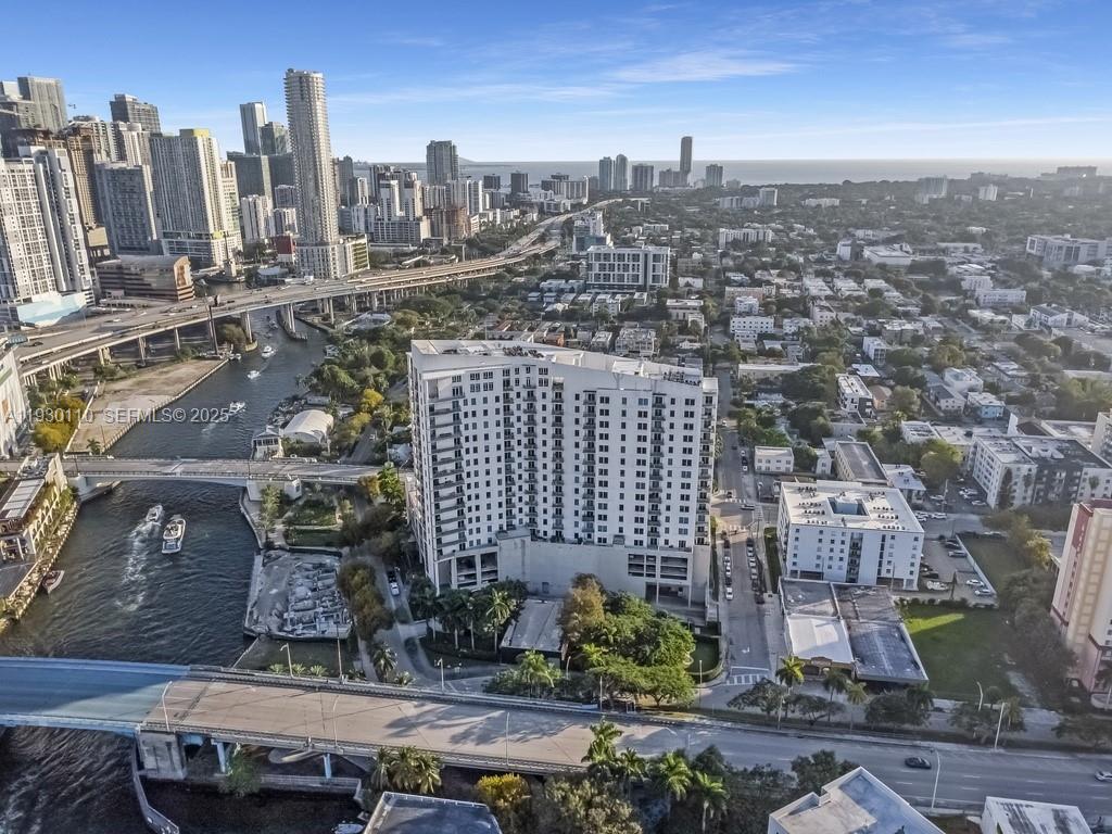 NEO CONDO - Residential