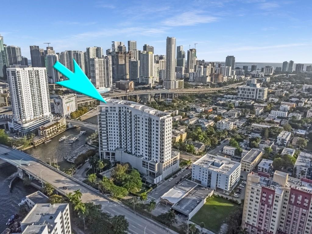 NEO CONDO - Residential