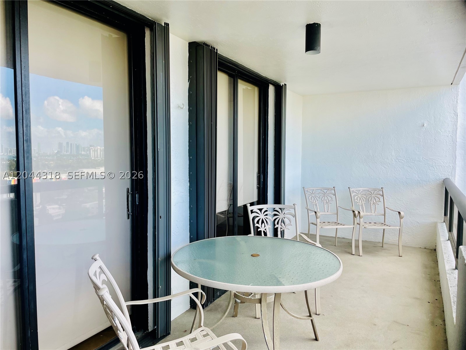 CLUB ATLANTIS CONDO - Residential