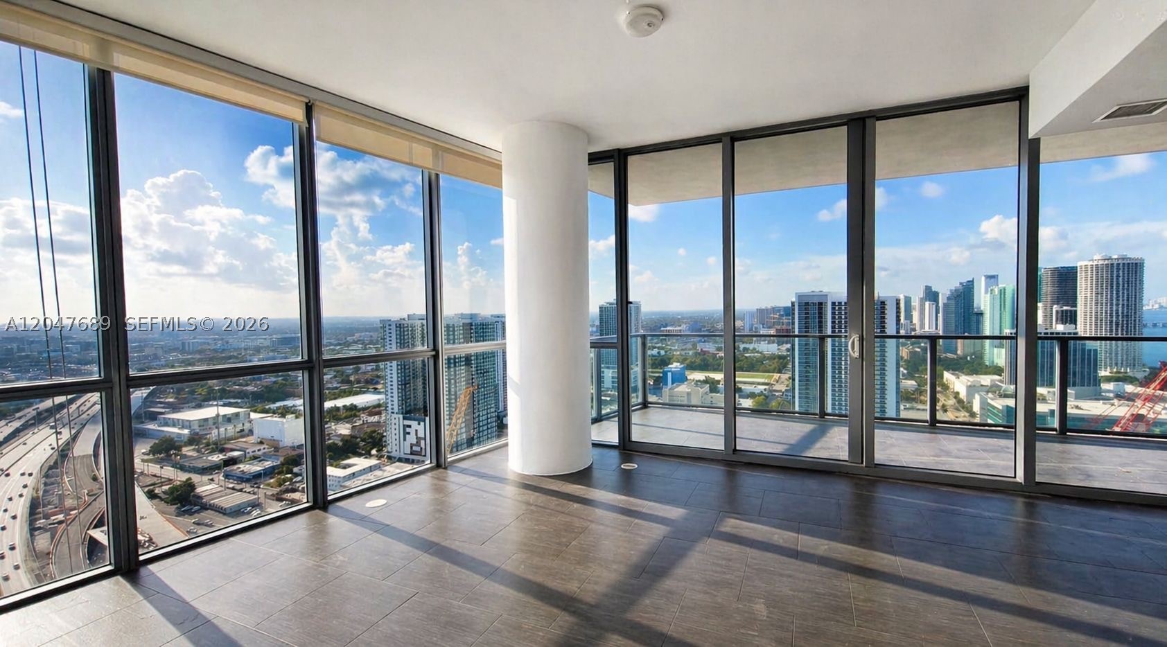MARQUIS CONDO - Residential