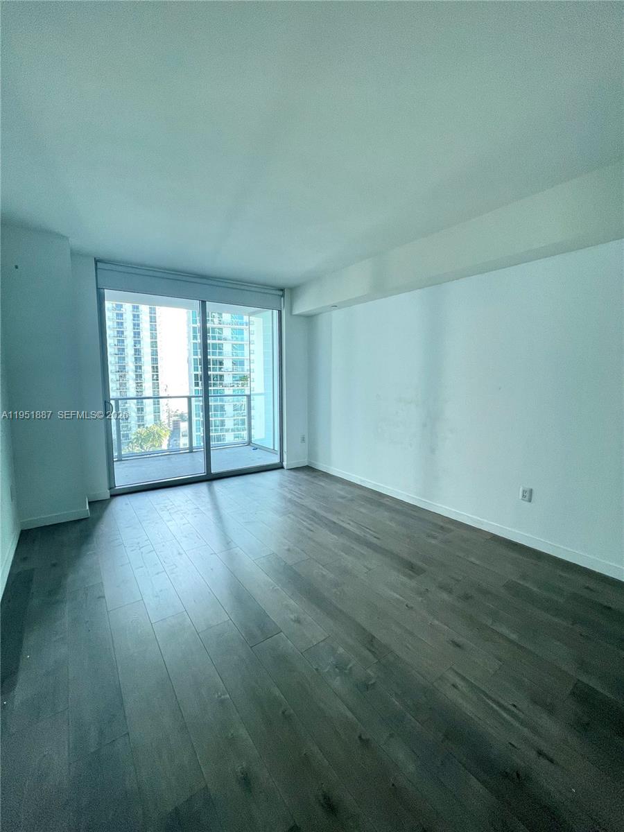 1100 MILLECENTO RESIDENCE - Residential