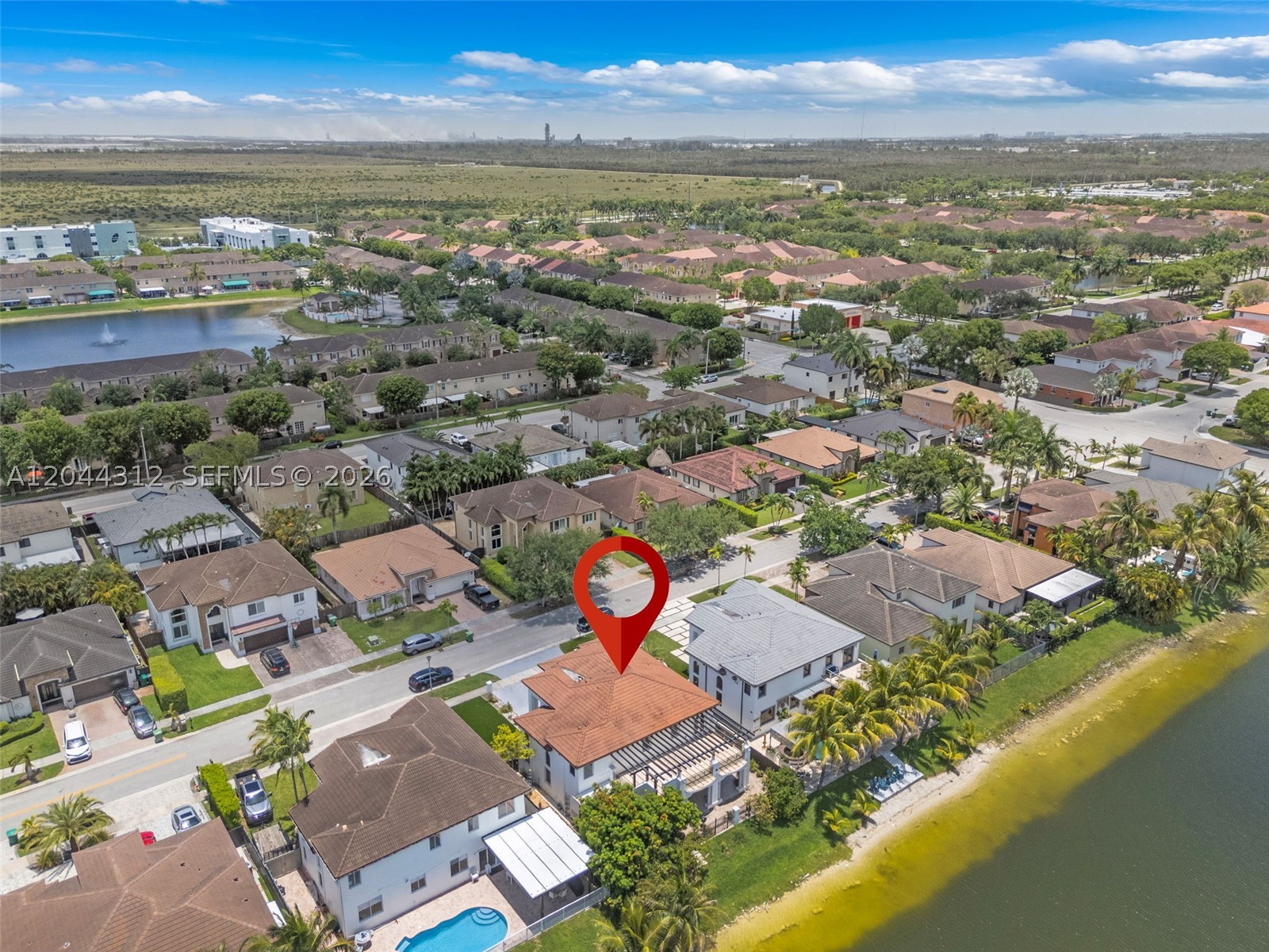 A B AT TAMIAMI TRAIL PHAS - Residential