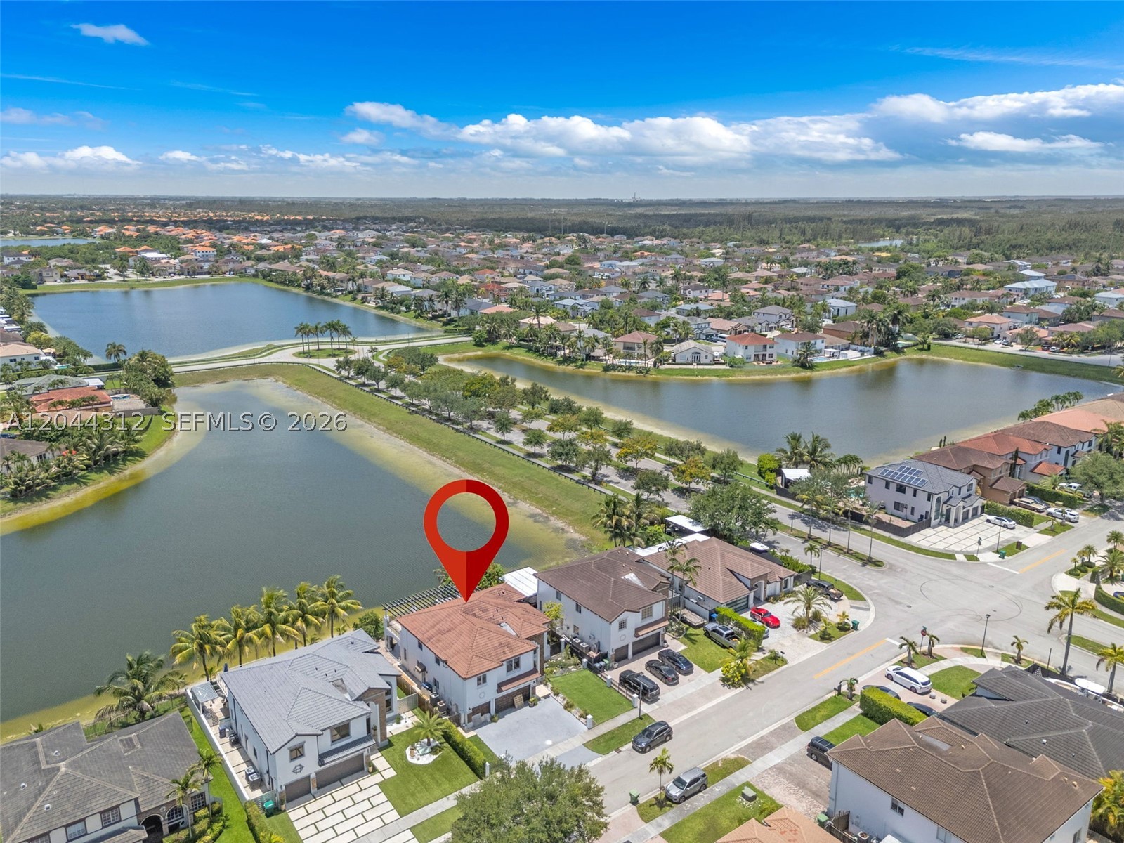 A B AT TAMIAMI TRAIL PHAS - Residential