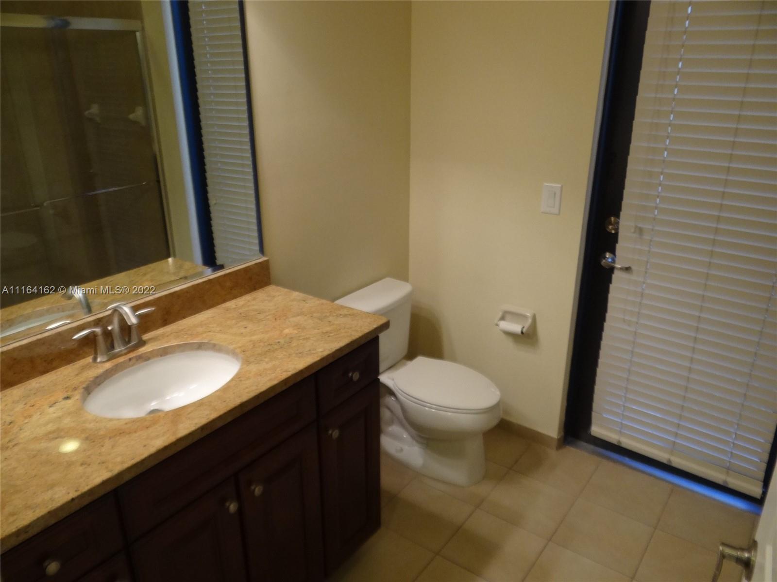 DORAL BREEZE - Residential