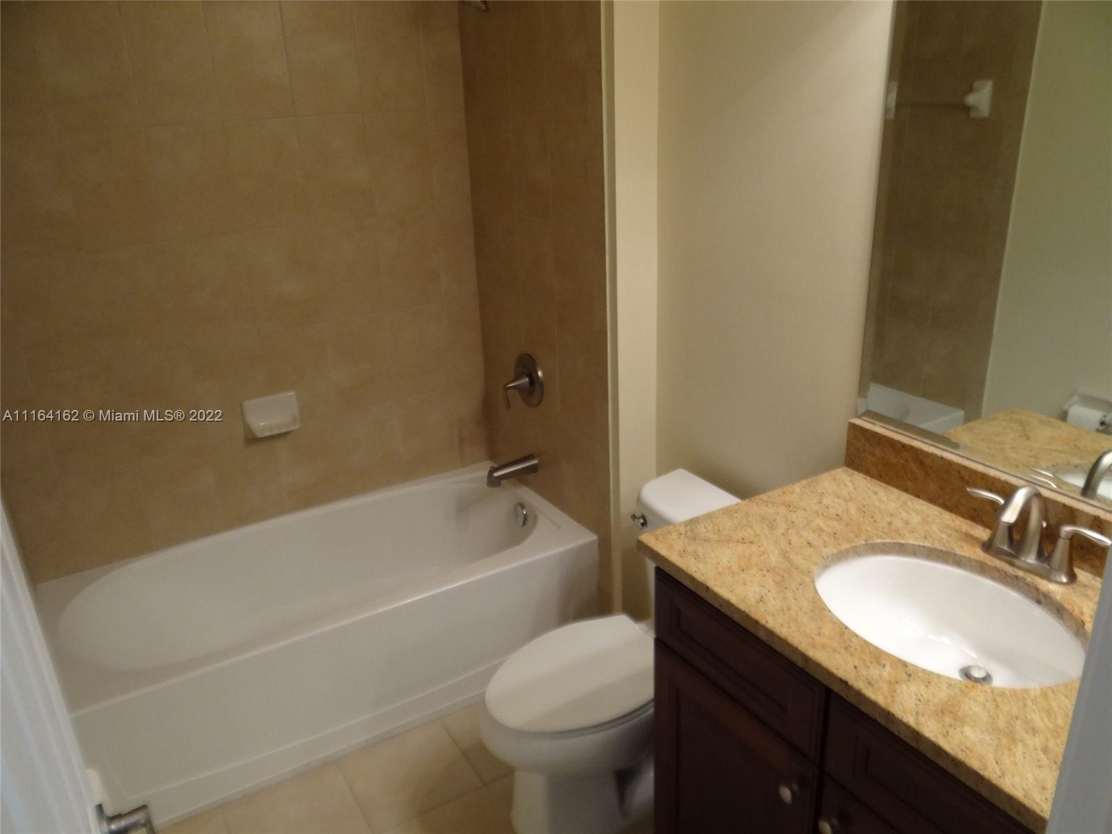 DORAL BREEZE - Residential
