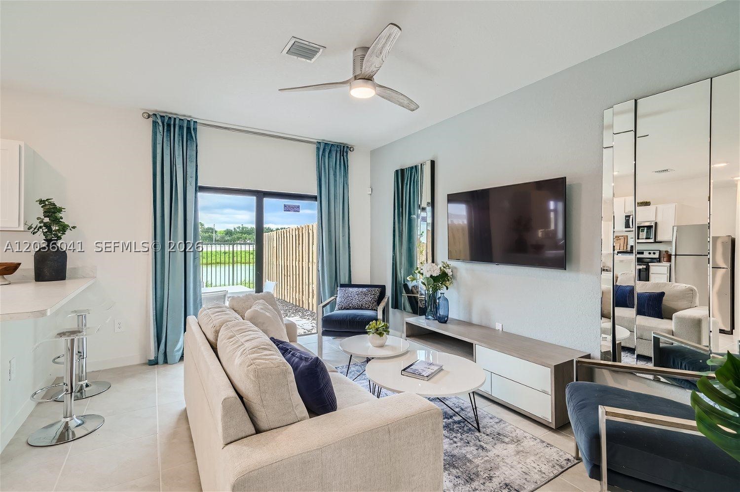 MIAMI LAND AND DEVELOPMEN - Residential Lease