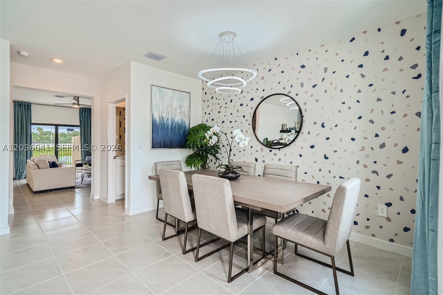 MIAMI LAND AND DEVELOPMEN - Residential Lease