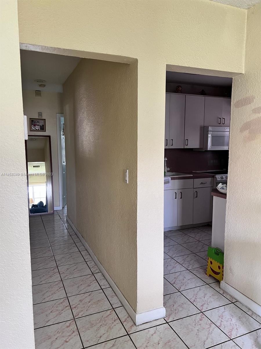 RICHMOND HEIGHTS - Residential