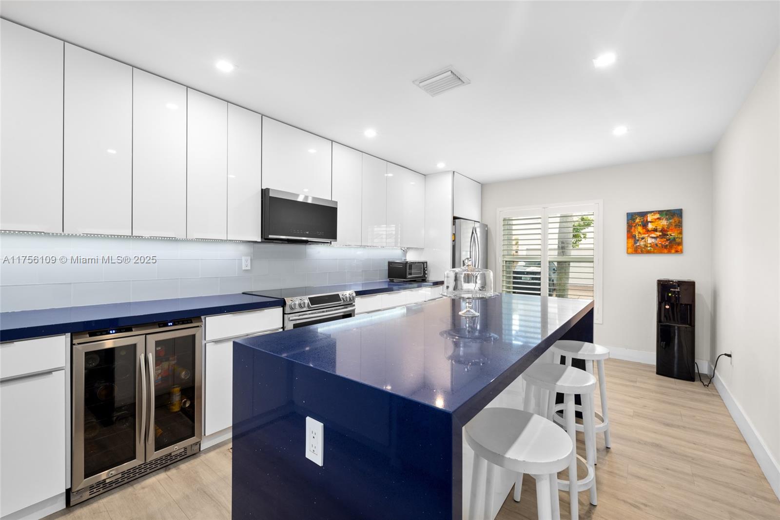 WEST LAKE VILLAGE PLAT - Residential Lease