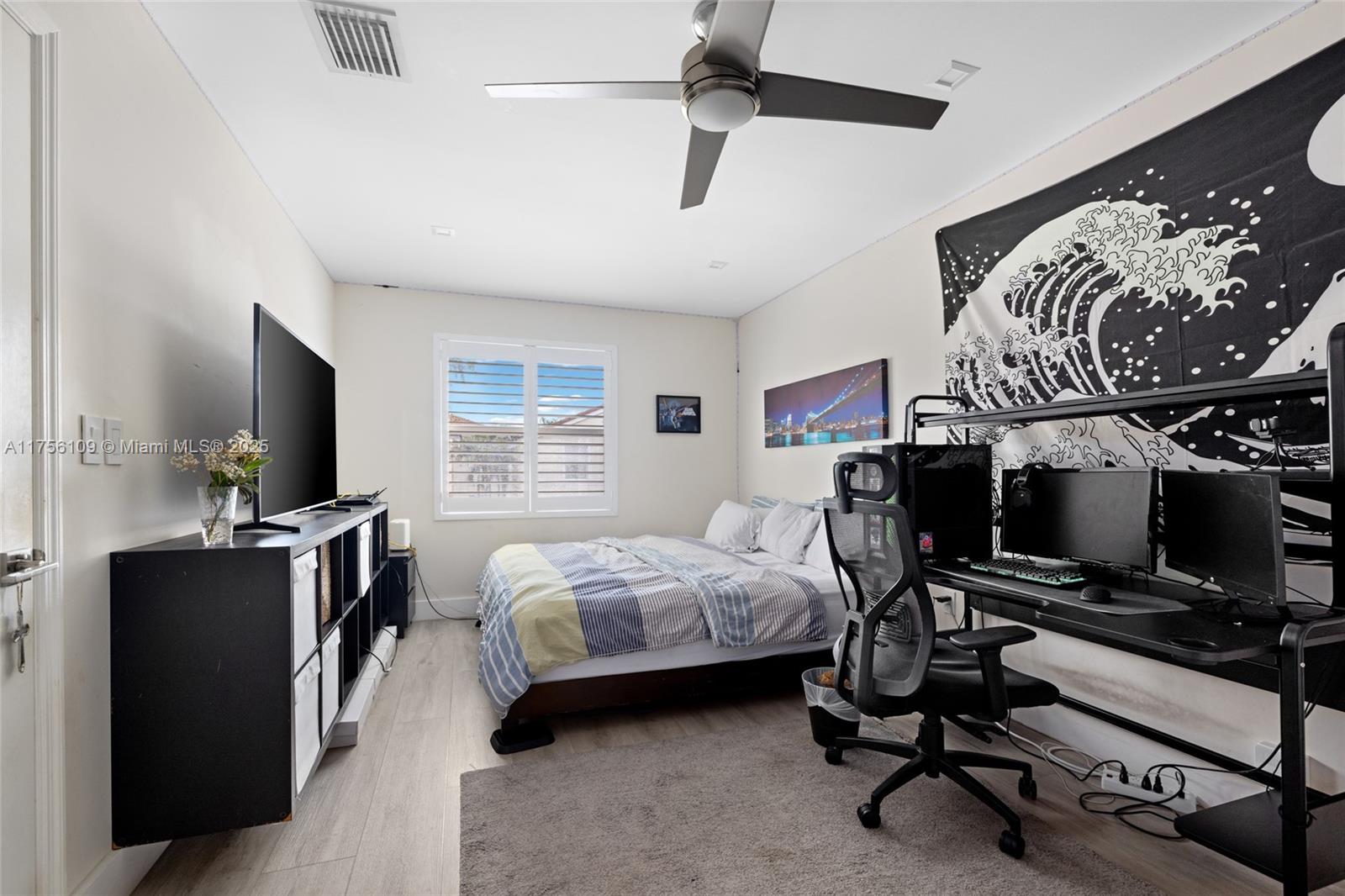 WEST LAKE VILLAGE PLAT - Residential Lease