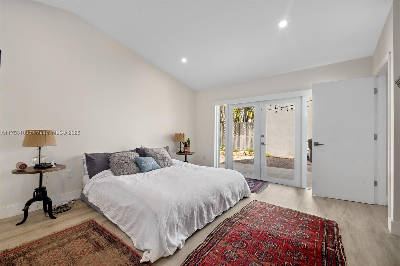 WEST LAKE VILLAGE PLAT - Residential Lease