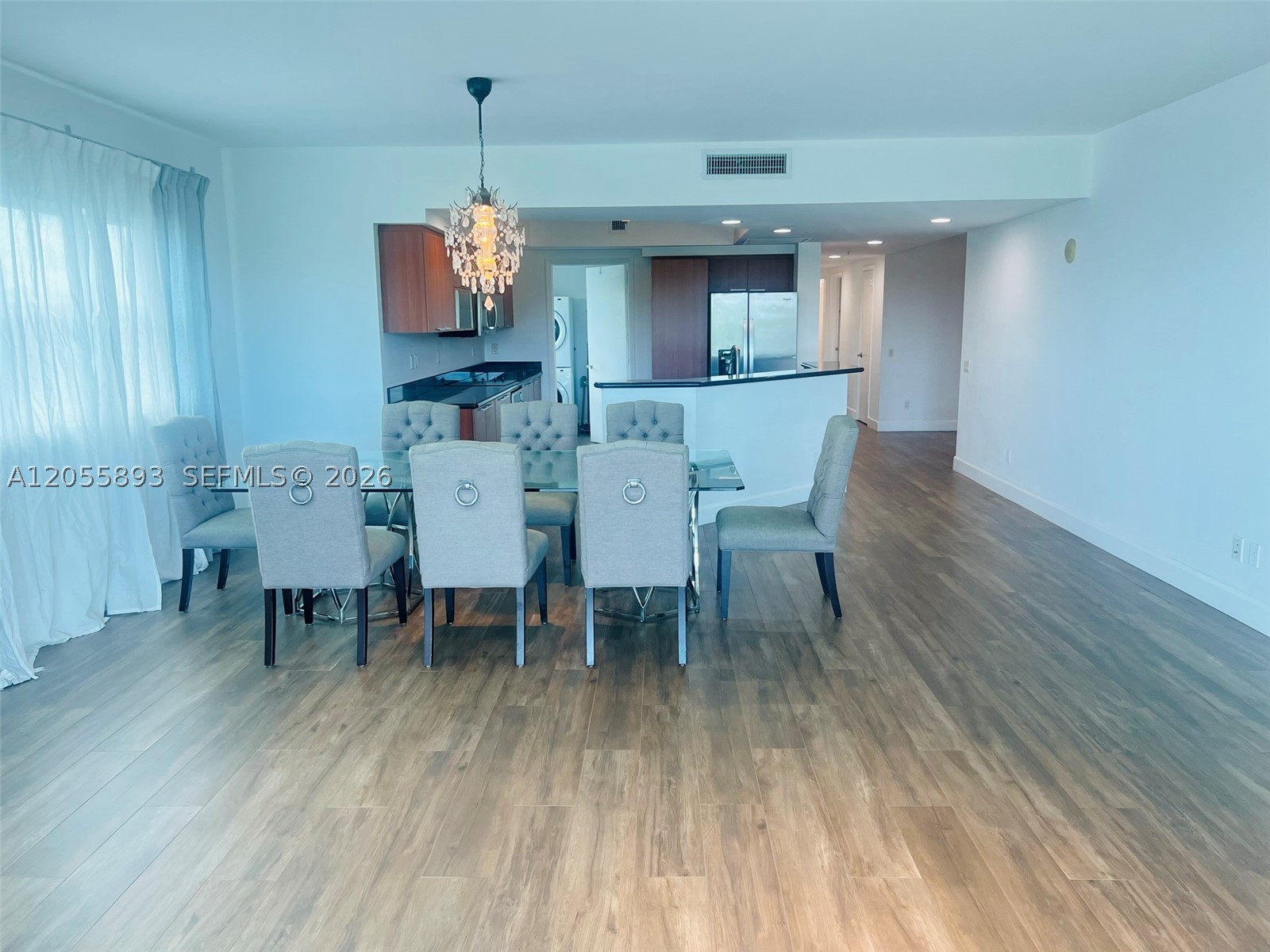 THE OAKS I CONDO - Residential