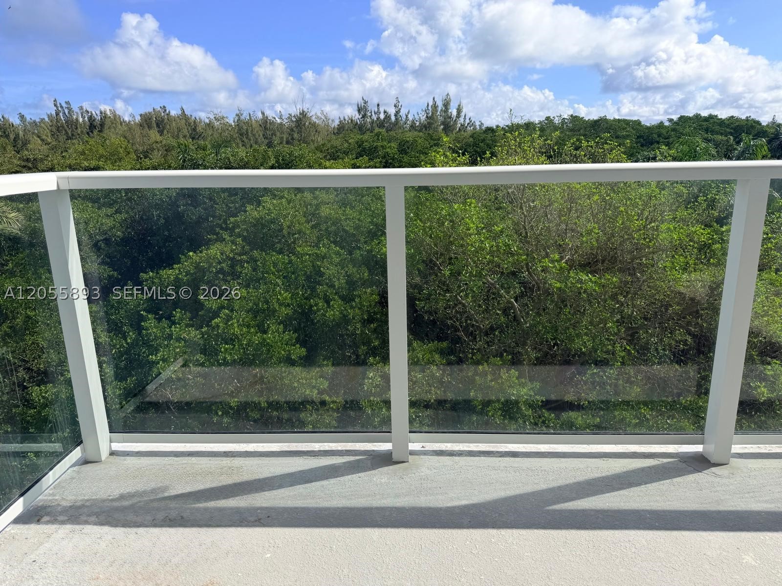 THE OAKS I CONDO - Residential