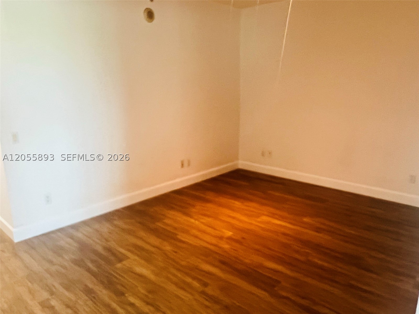 THE OAKS I CONDO - Residential