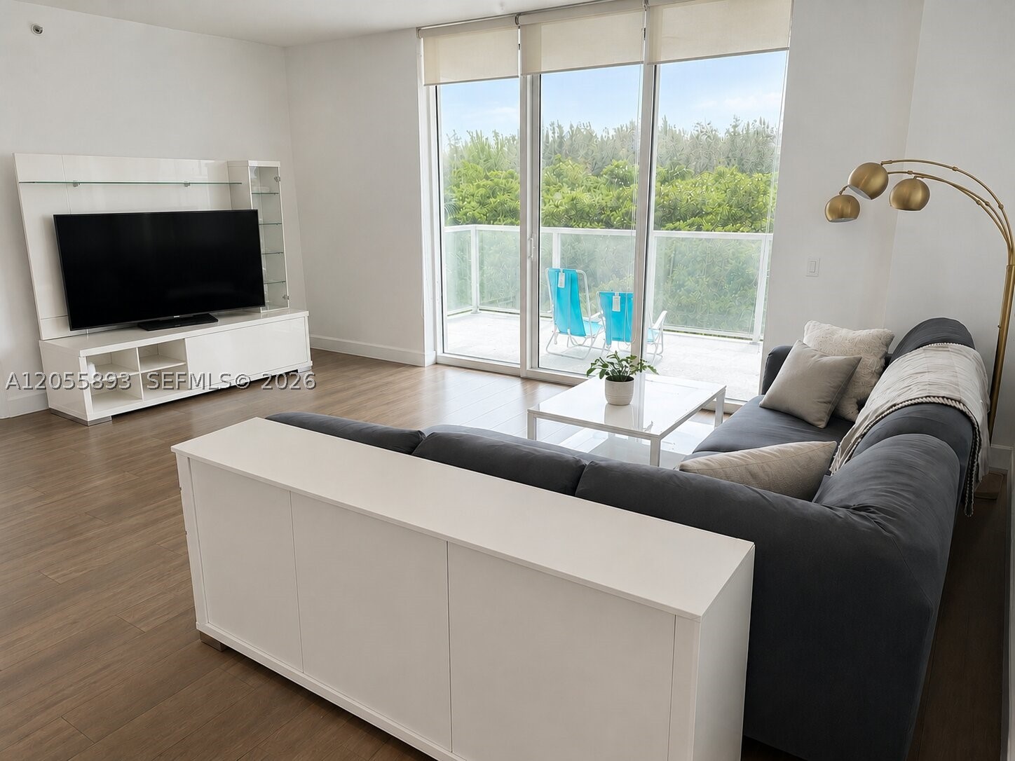 THE OAKS I CONDO - Residential
