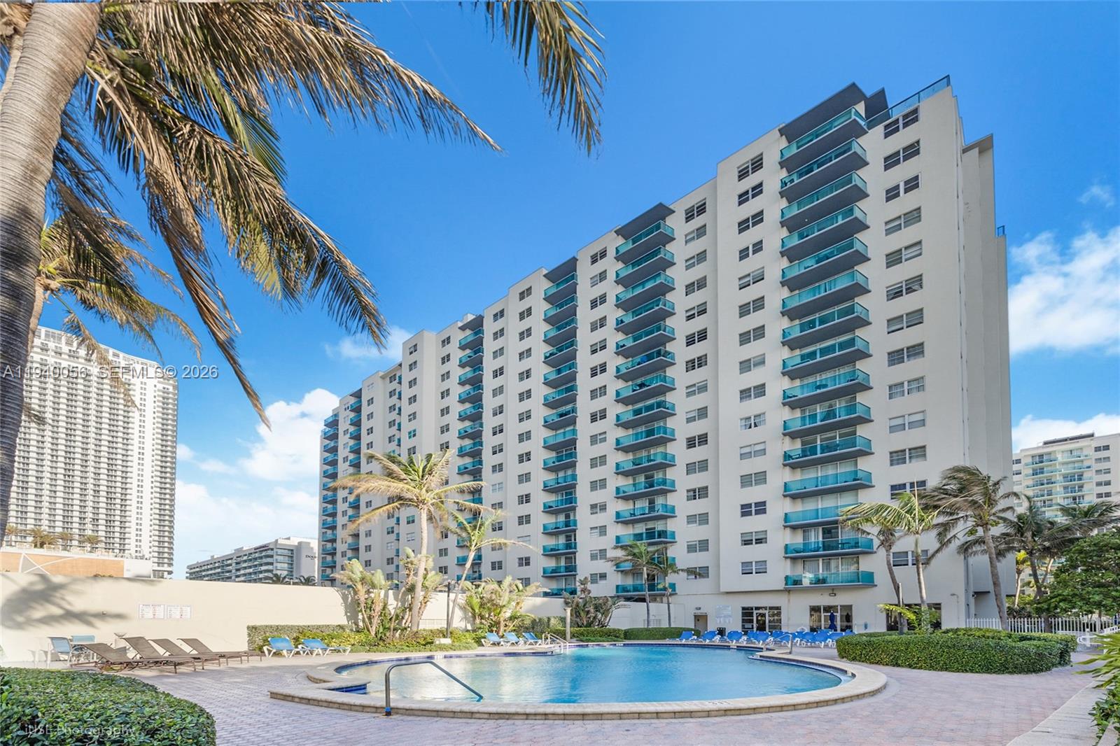 SIAN OCEAN RESIDENCES CON - Residential