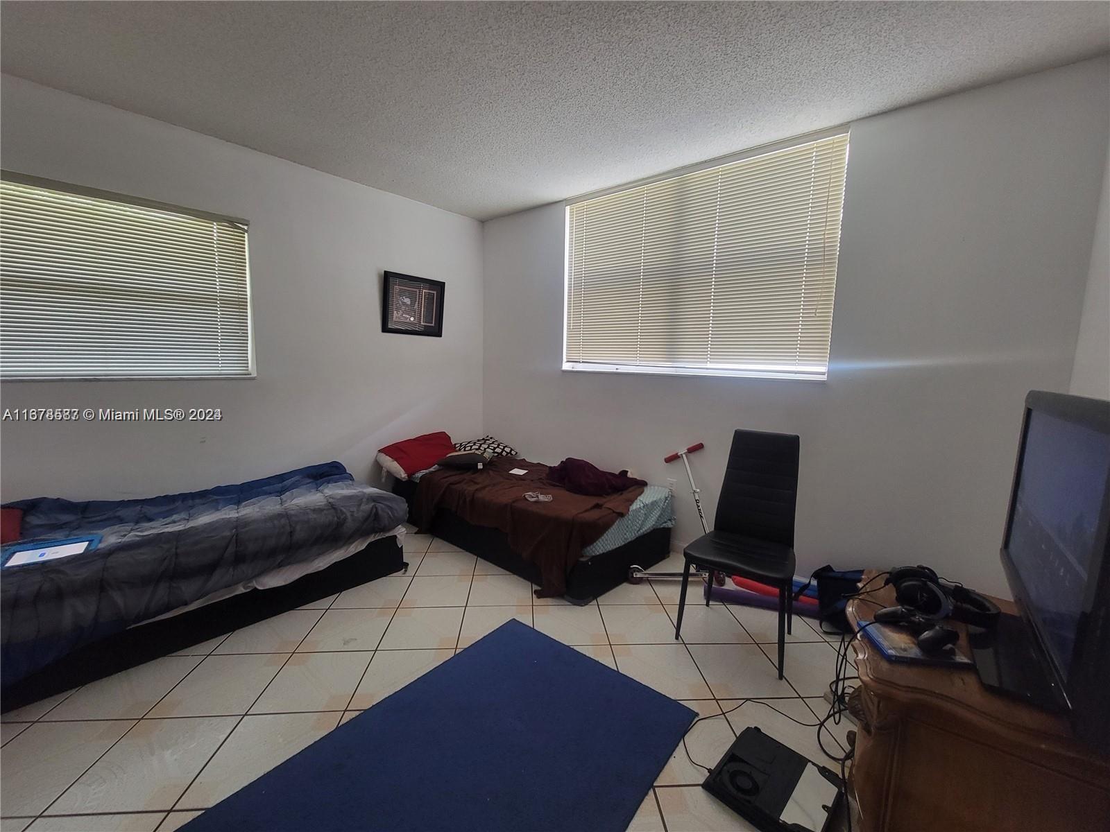 COURTYARDS OF BROWARD CON - Residential