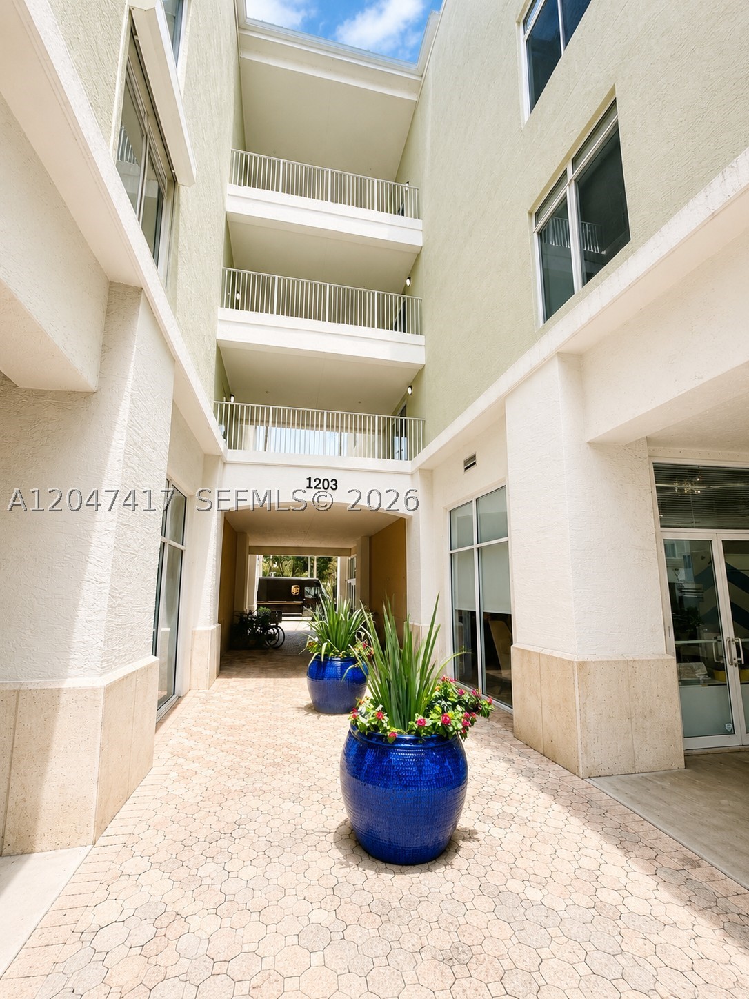 VILLAGE AT ABACOA CONDOMIN - Residential Lease