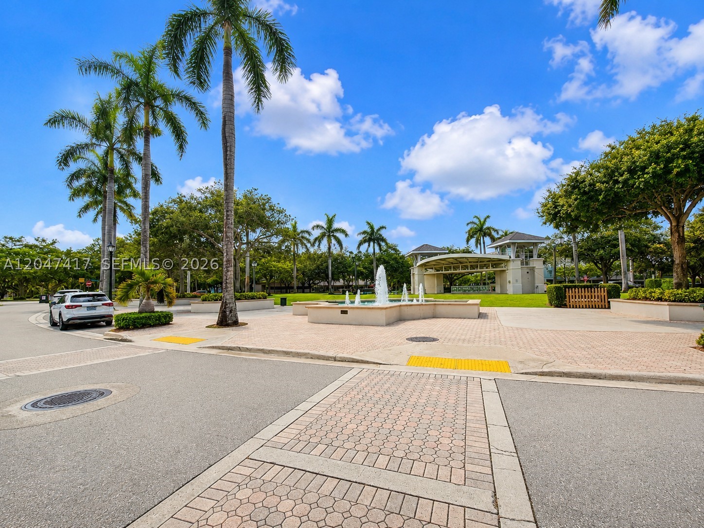 VILLAGE AT ABACOA CONDOMIN - Residential Lease