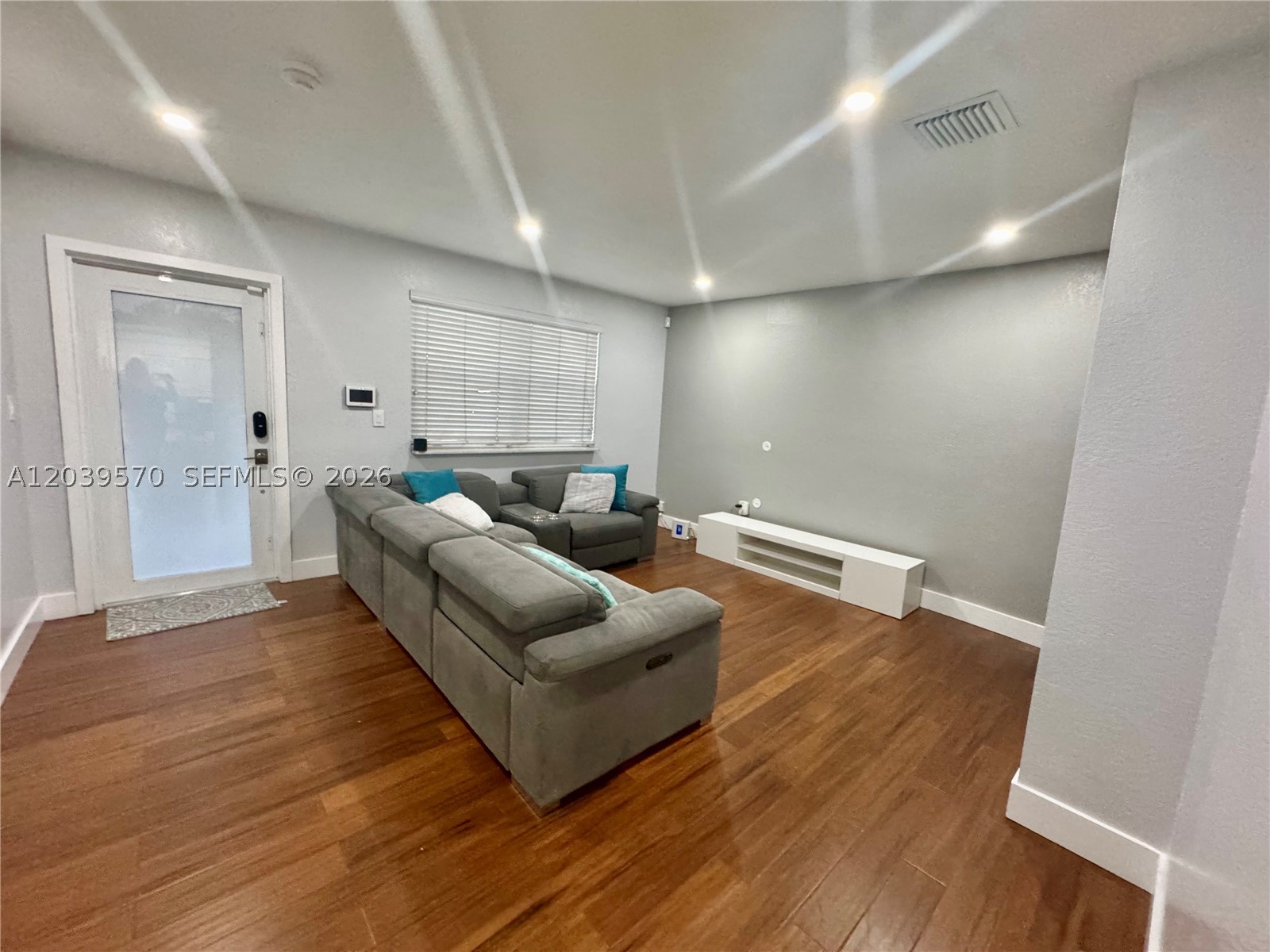 DRIFTWOOD ESTATES NO 2 - Residential