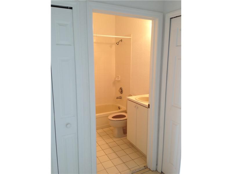 LEEWARD AT ISLANDS AT DOR - Residential Lease