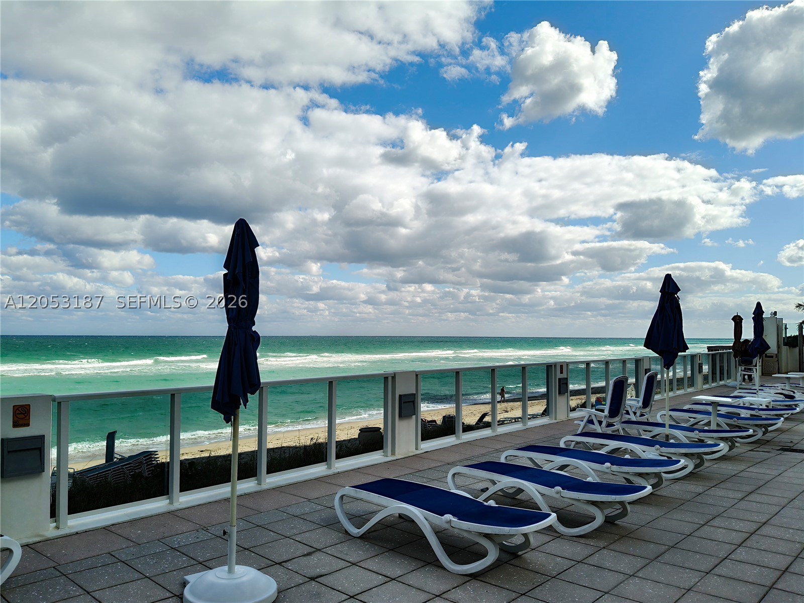 AQUARIUS CONDO - Residential
