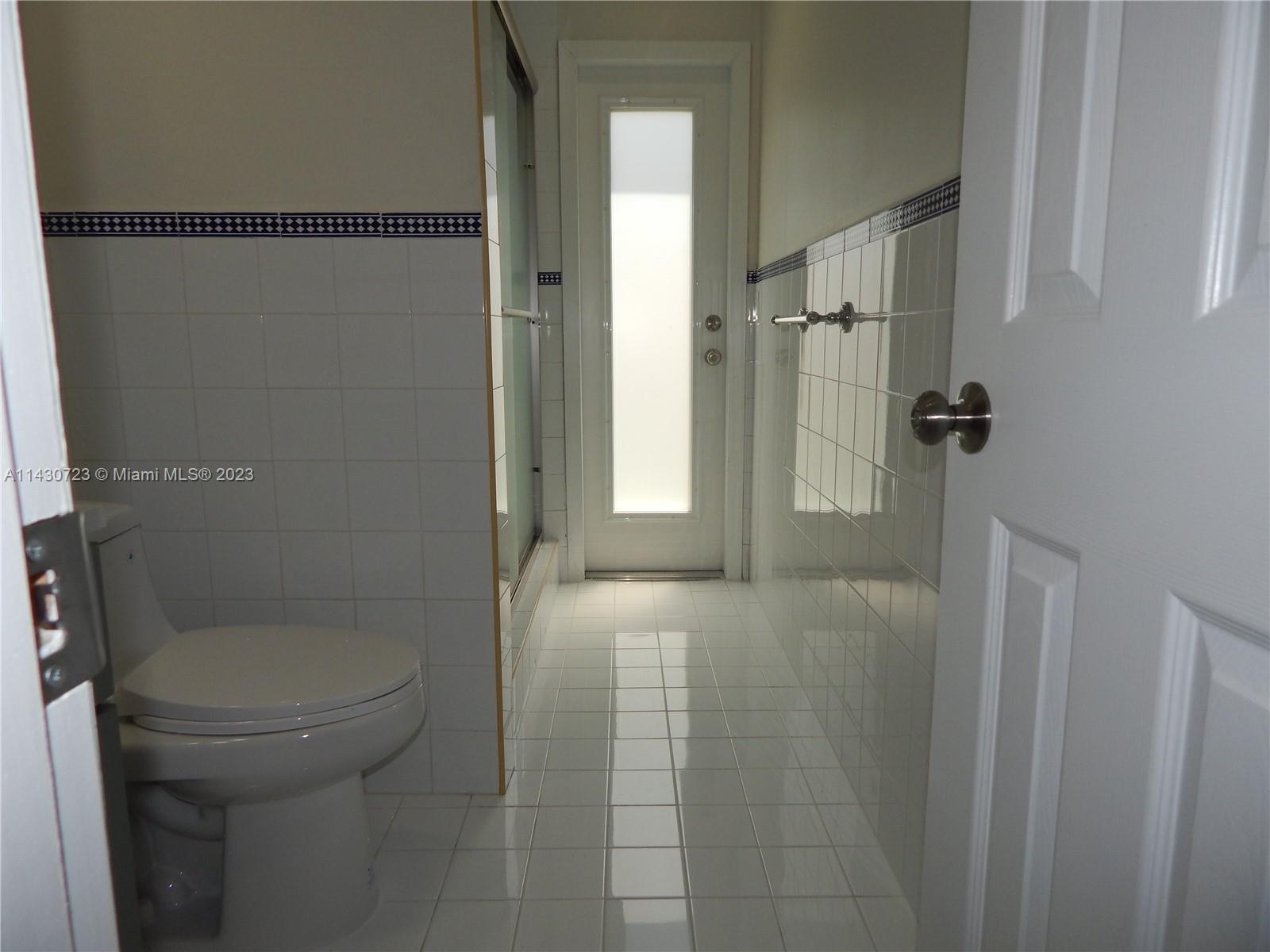 TIMBERWOOD ESTATES - Residential Lease