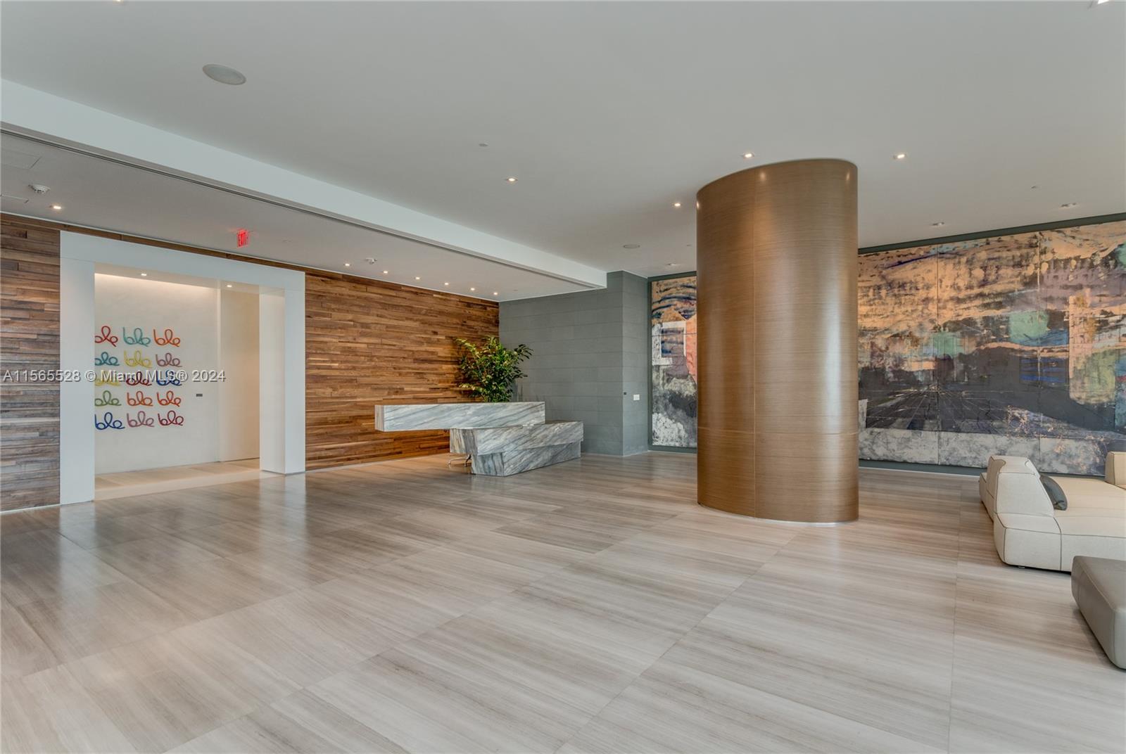 ICON BAY CONDO - Residential Lease
