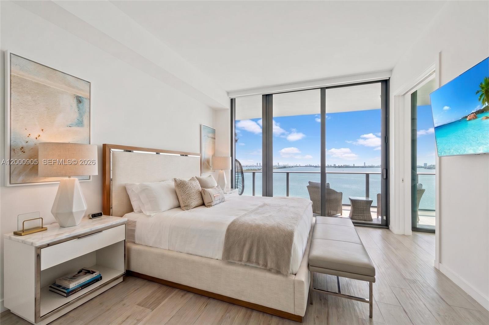 GRAN PARAISO CONDO - Residential