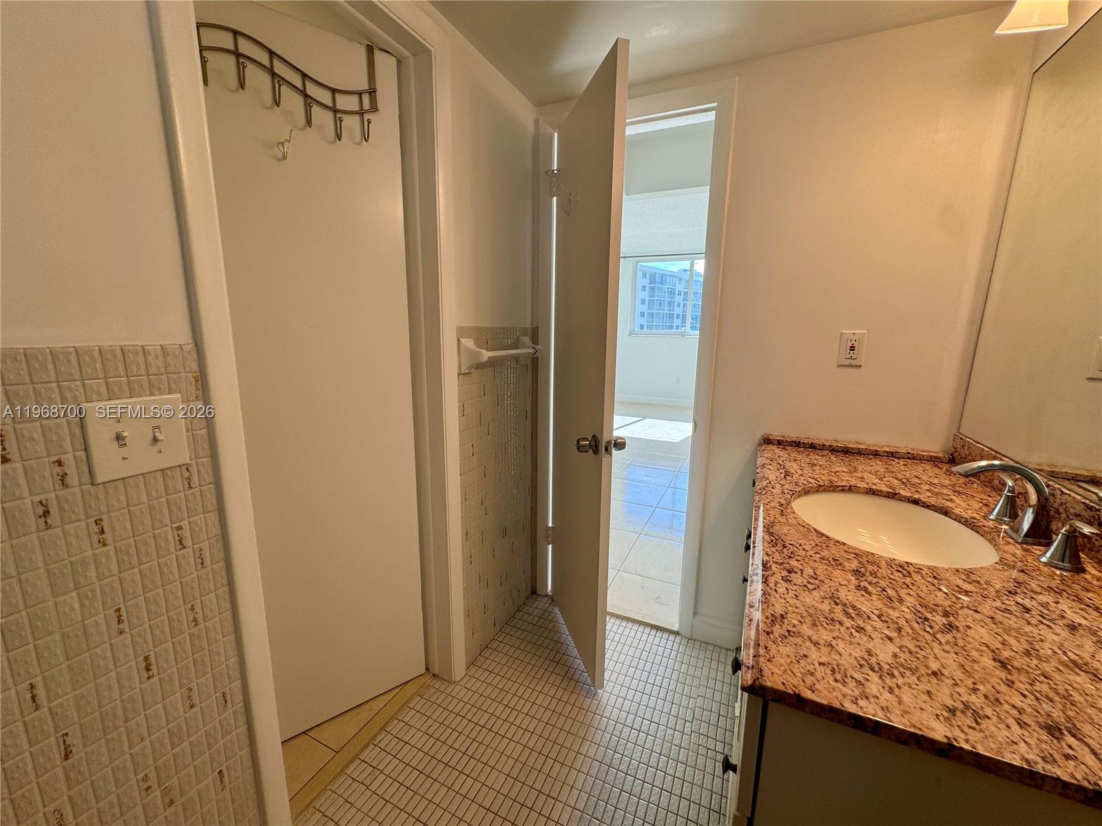 POINT EAST SEC II CONDO - Residential
