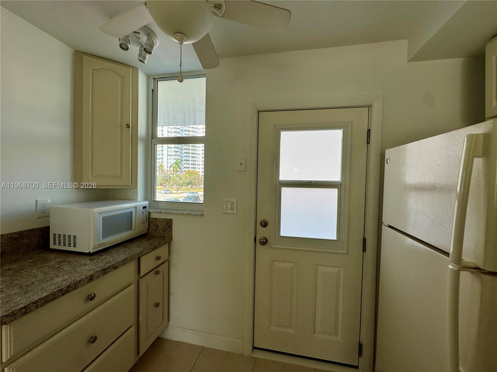 POINT EAST SEC II CONDO - Residential