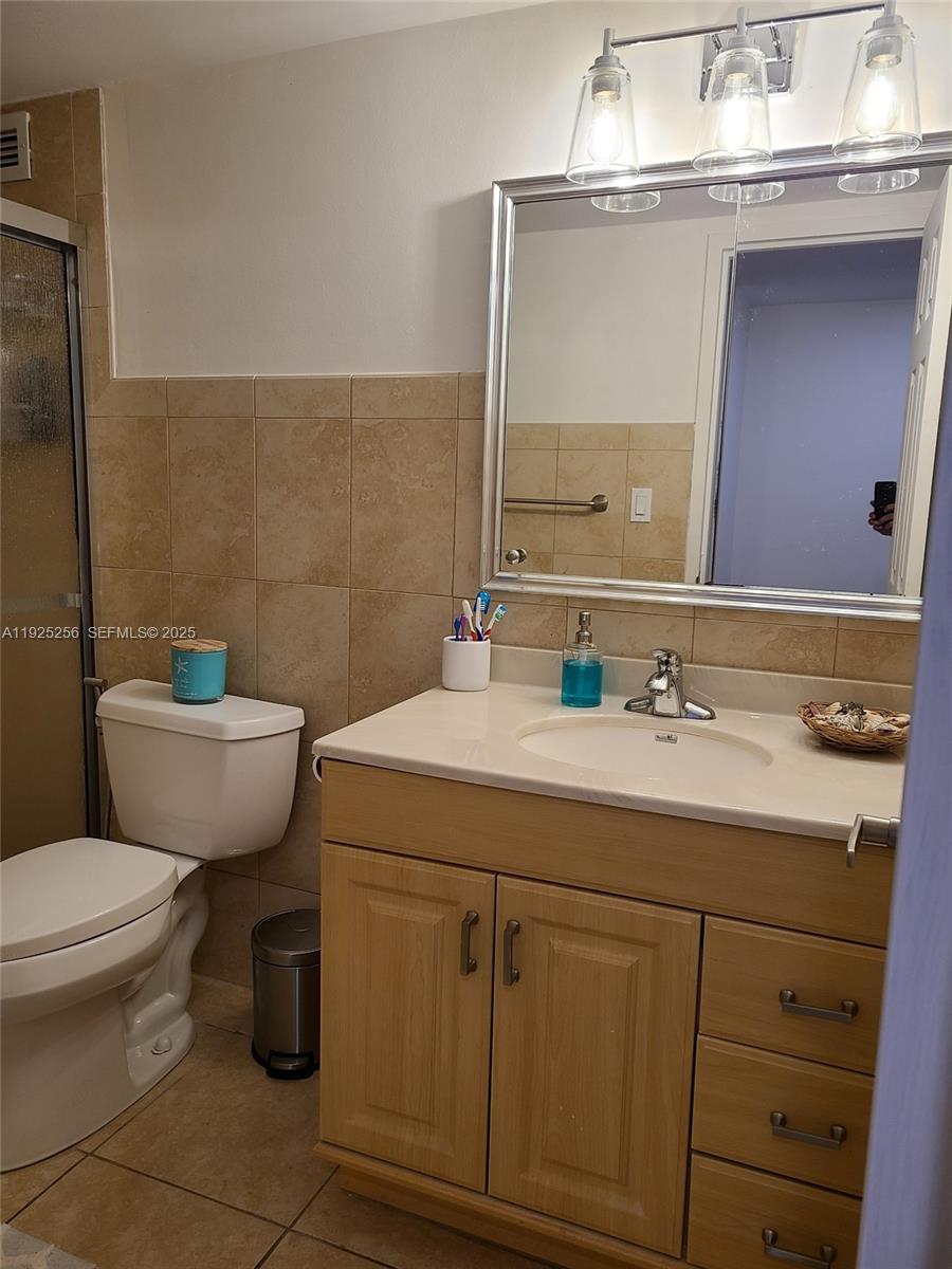 PARKER DORADO CONDO - Residential