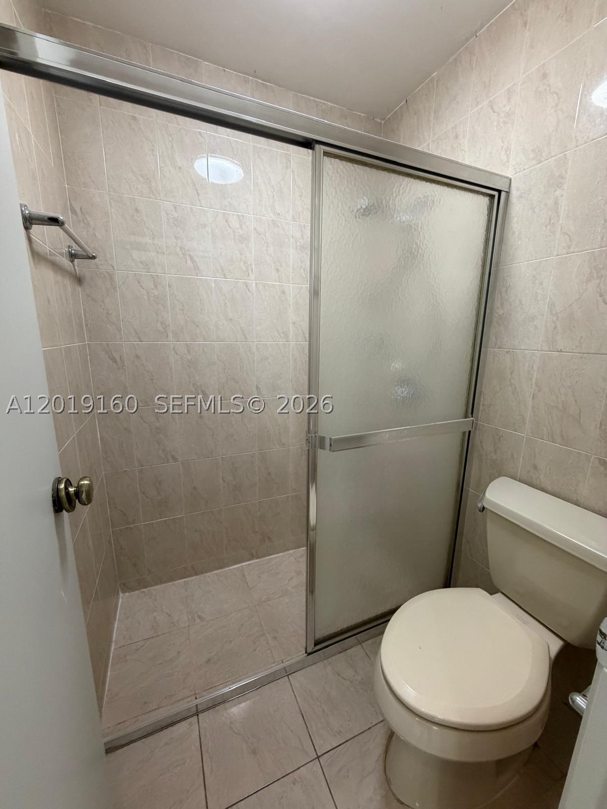 COUNTRY LAKE MANORS TOWNH - Residential
