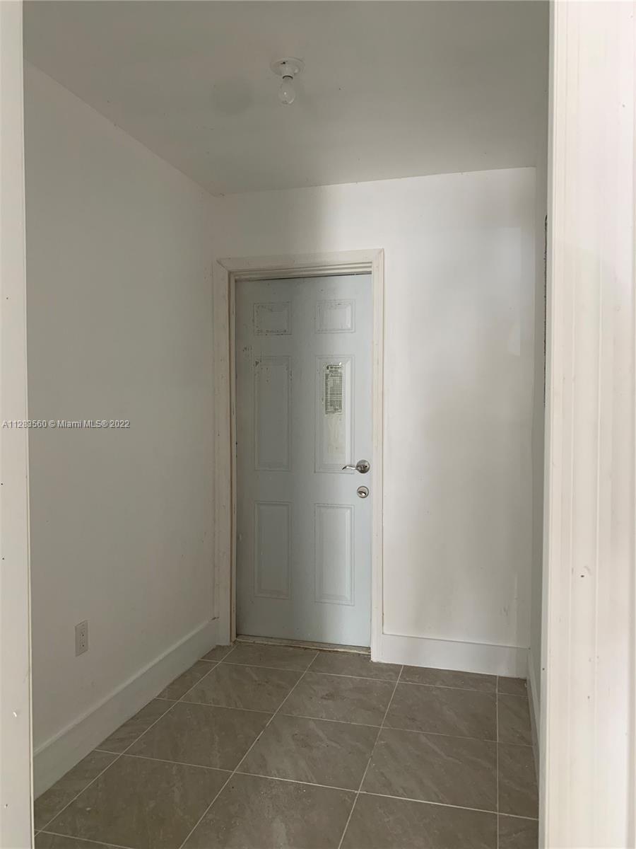 VISTA VERDE TOWNHOUSE - Residential Lease