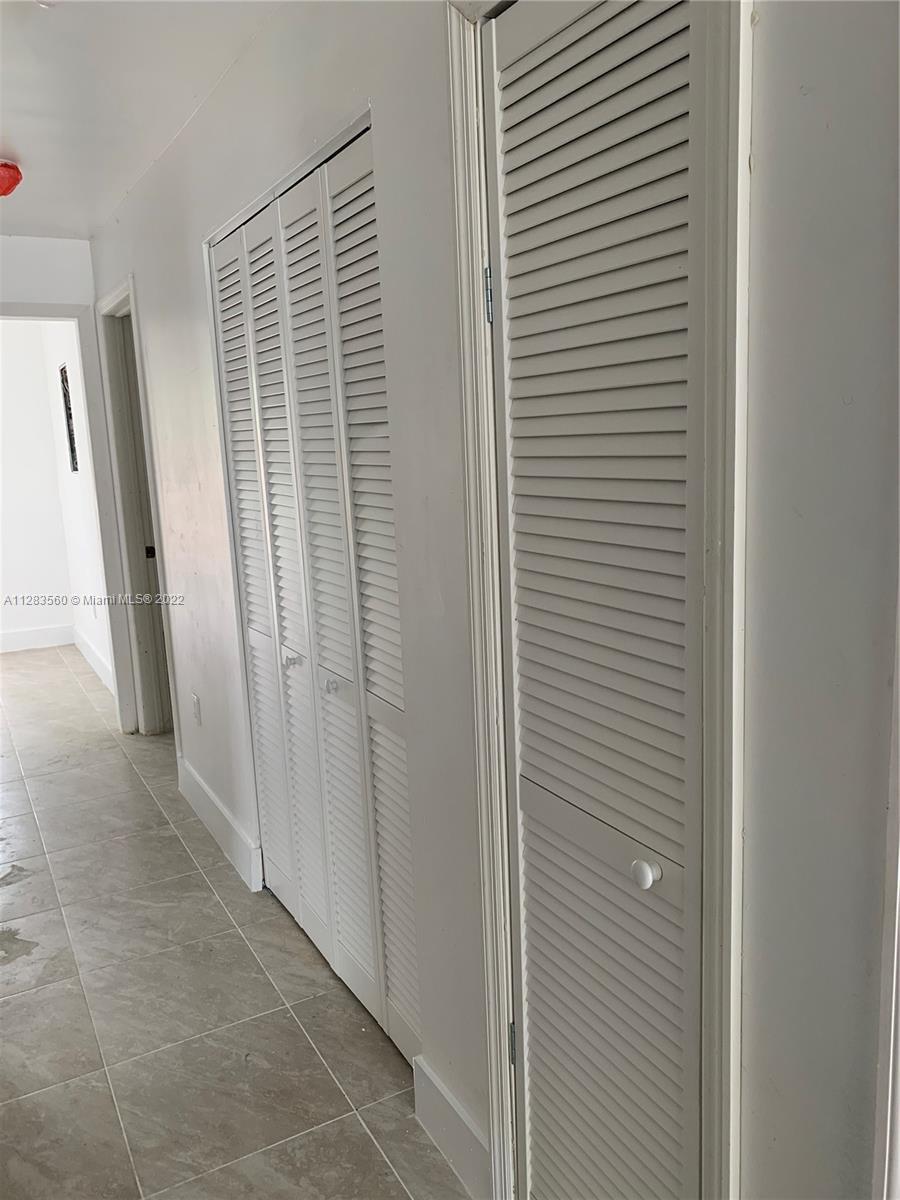 VISTA VERDE TOWNHOUSE - Residential Lease
