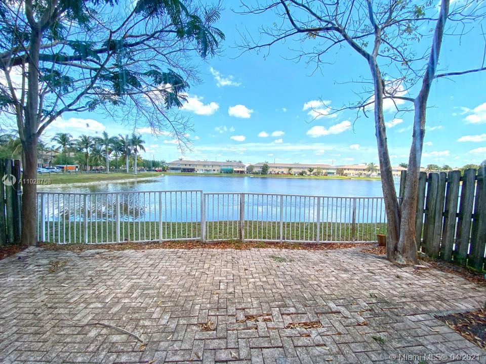 EMERALD ISLES - Residential