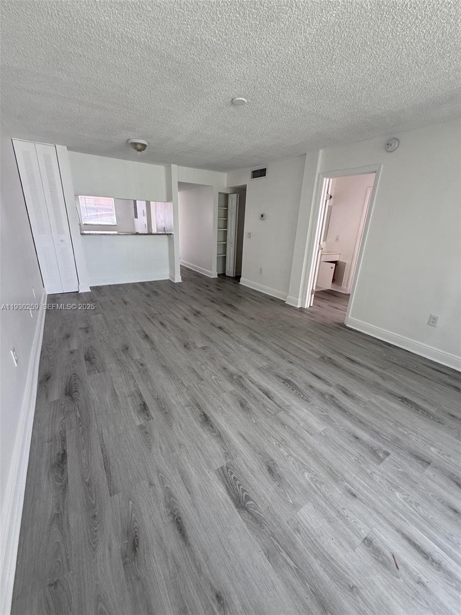 POINT SOUTH CONDO - Residential