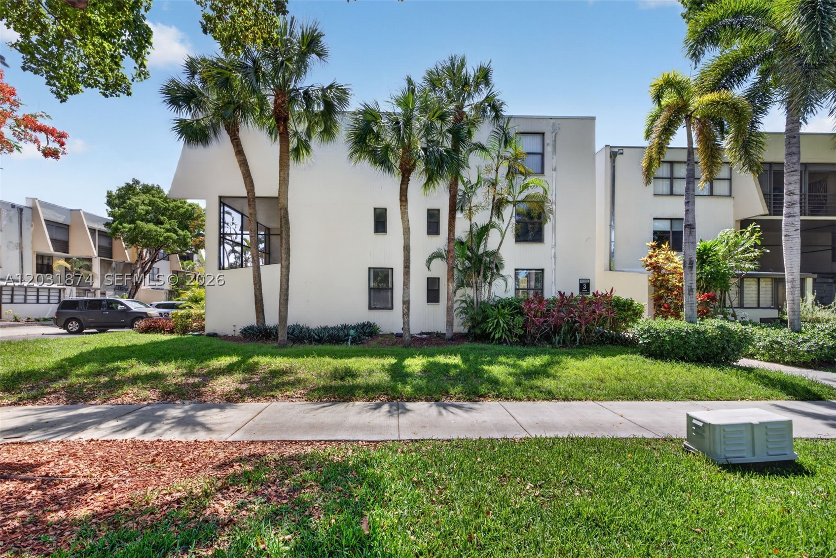 VILLA DORADA CONDO - Residential