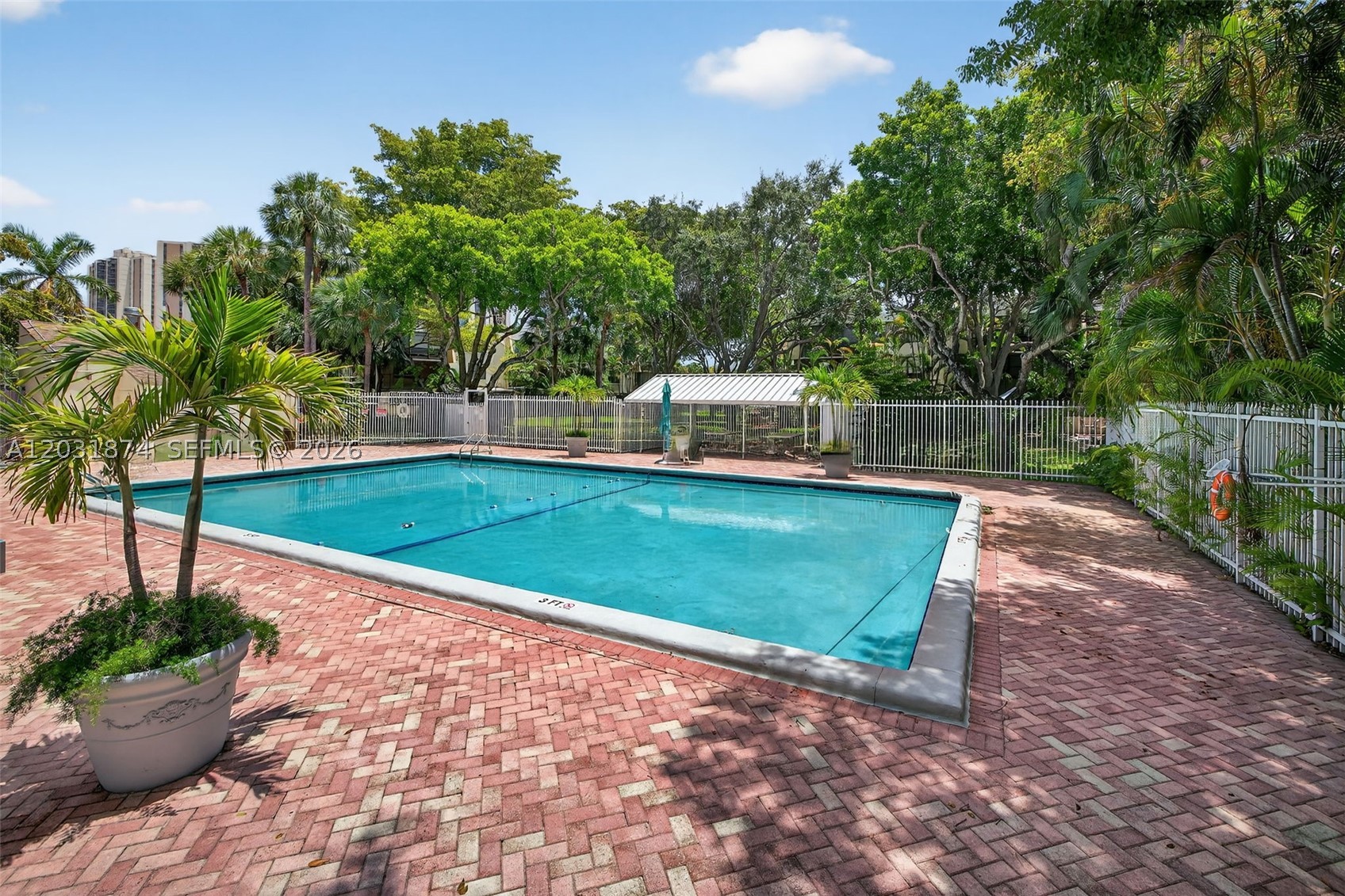 VILLA DORADA CONDO - Residential