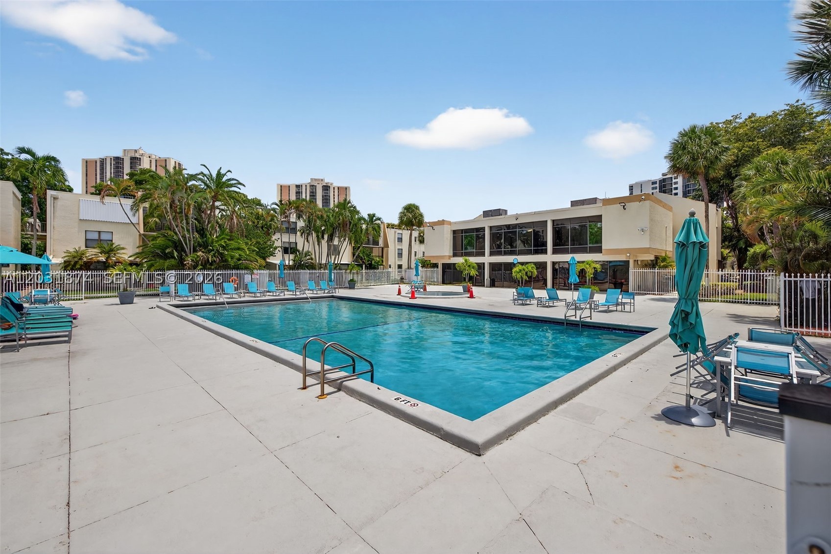 VILLA DORADA CONDO - Residential