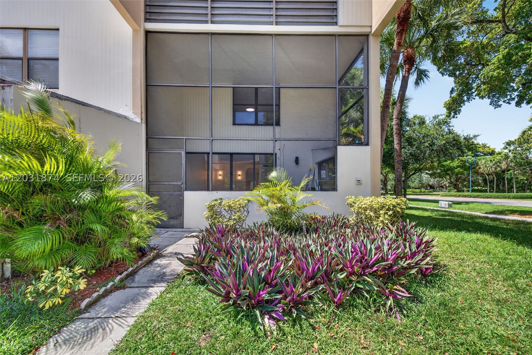 VILLA DORADA CONDO - Residential